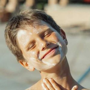 Tips Memilih Sunscreen Azarine Yang Cocok Semua Jenis Kulit